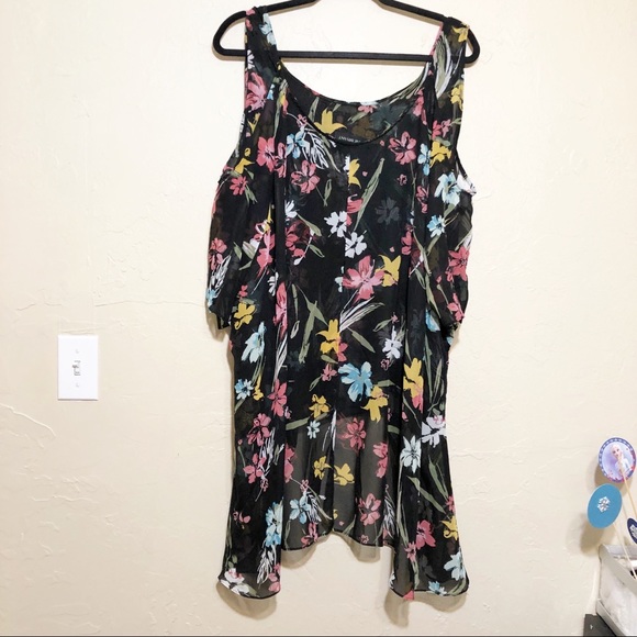 Lane Bryant Floral Cold Shoulder Blouse - Picture 2 of 3